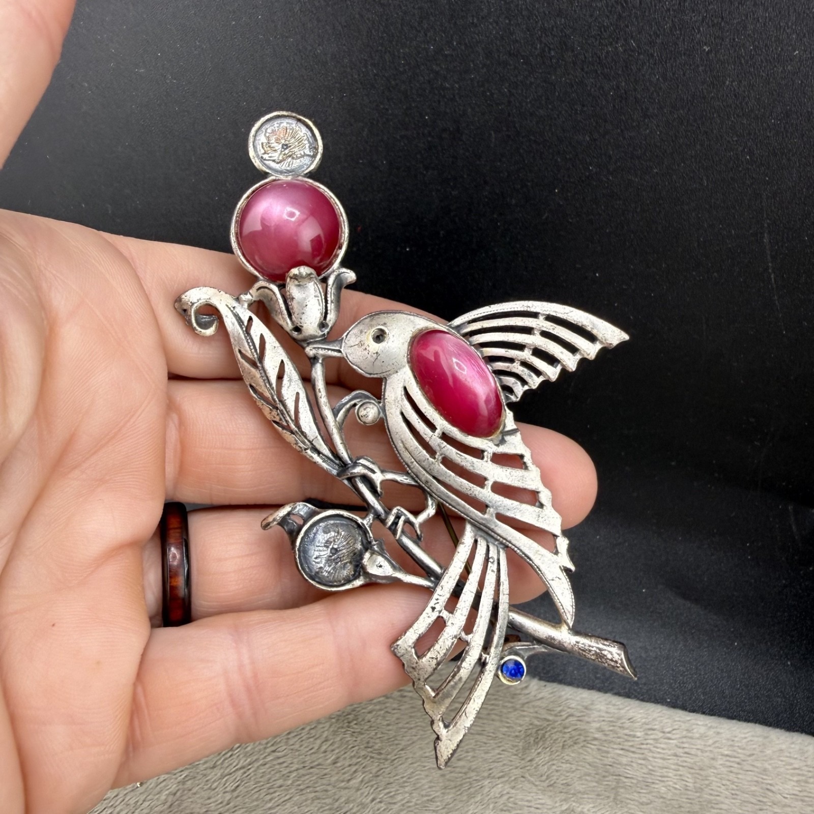 Vintage Pot Metal Brooch Bird Silver Tone Pink Thermoset Read